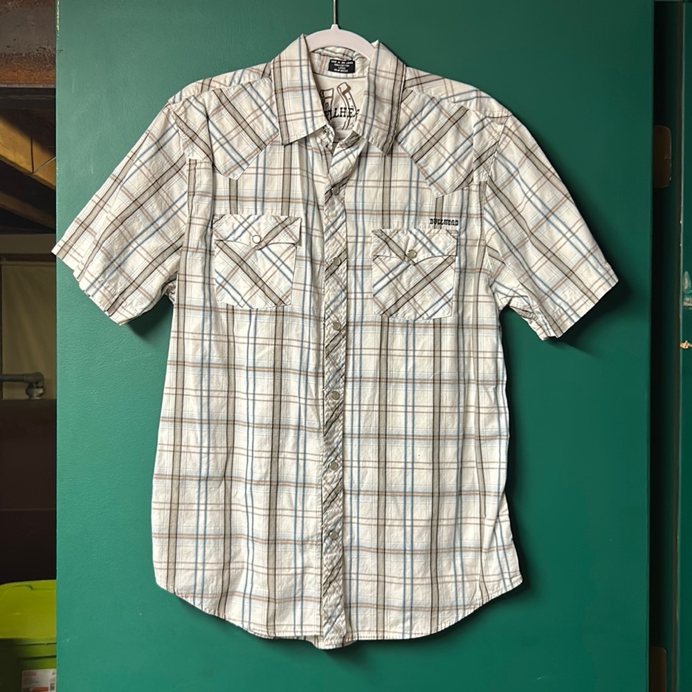 Bullhead Button down